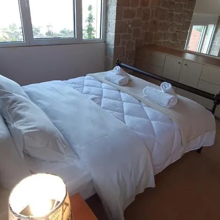 Ferienhaus πέτρα, ελιά και λεβάντα