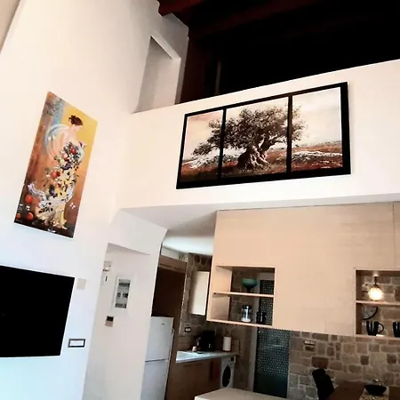 πέτρα, ελιά και λεβάντα Vakantiehuis *